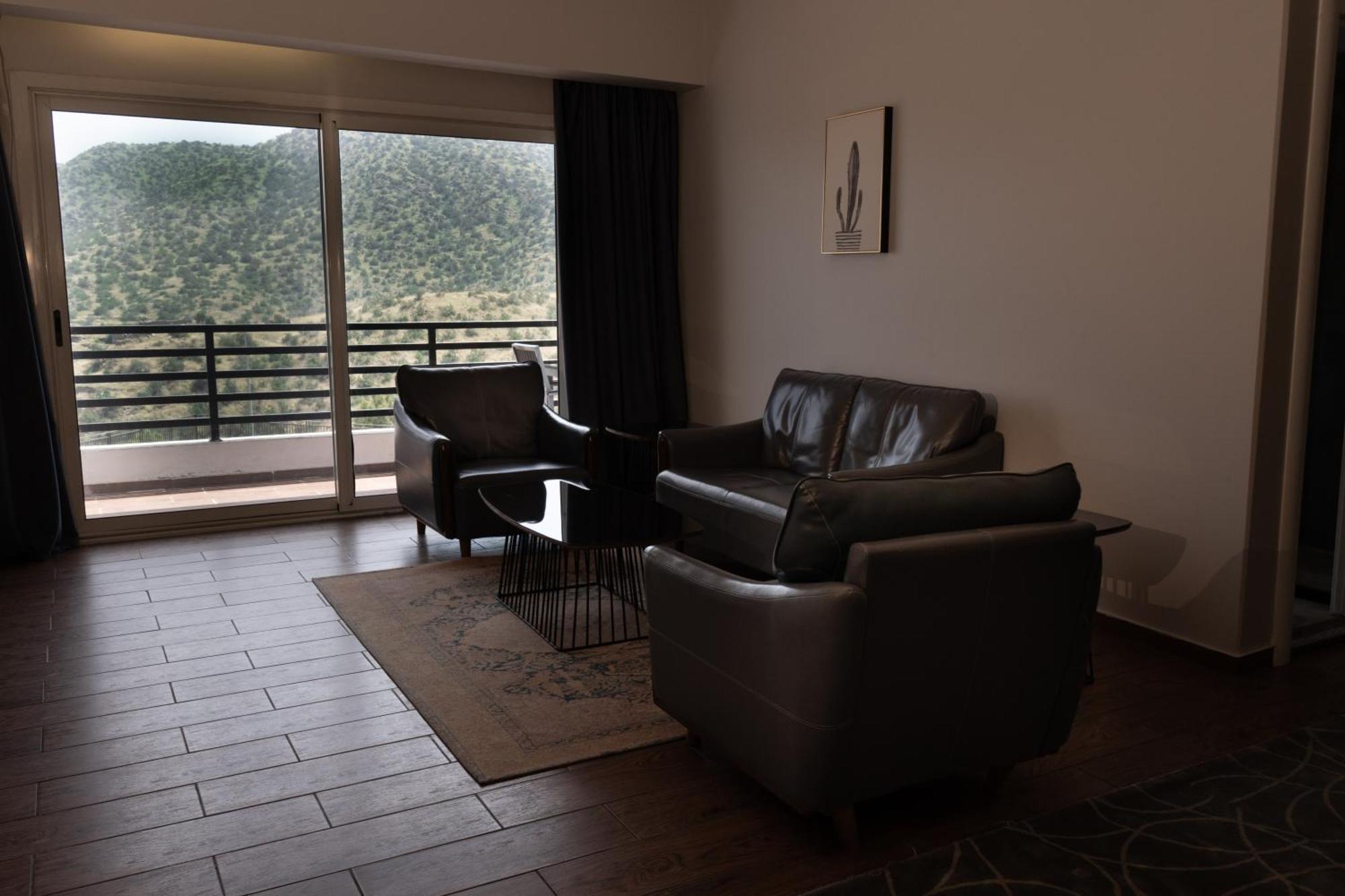 Rosemary Aparthotel อัชชาฟา ภายนอก รูปภาพ
